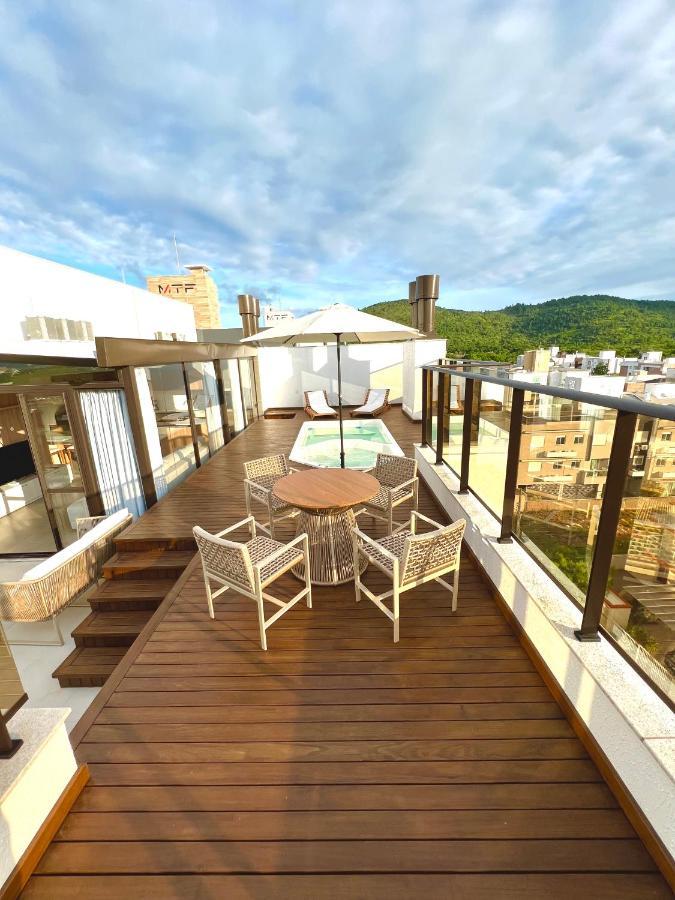 Cobertura Velejar Em Condominio Clube - Com Area De Lazer Governador Celso Ramos Kültér fotó
